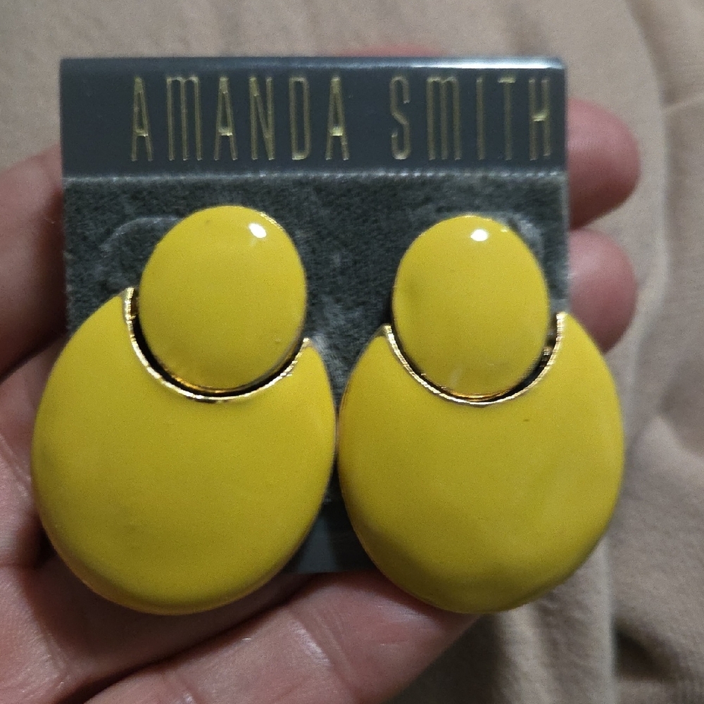 Vintage Amanda Smith Yellow Enamel Drop Earrings with Gold Trim
